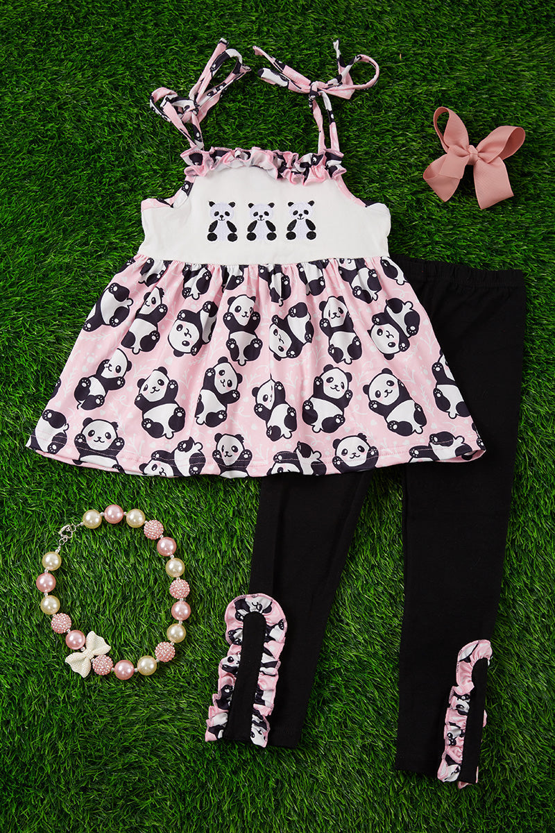 PANDA EMBROIDERED DETAIL & BLACK LEGGINGS.