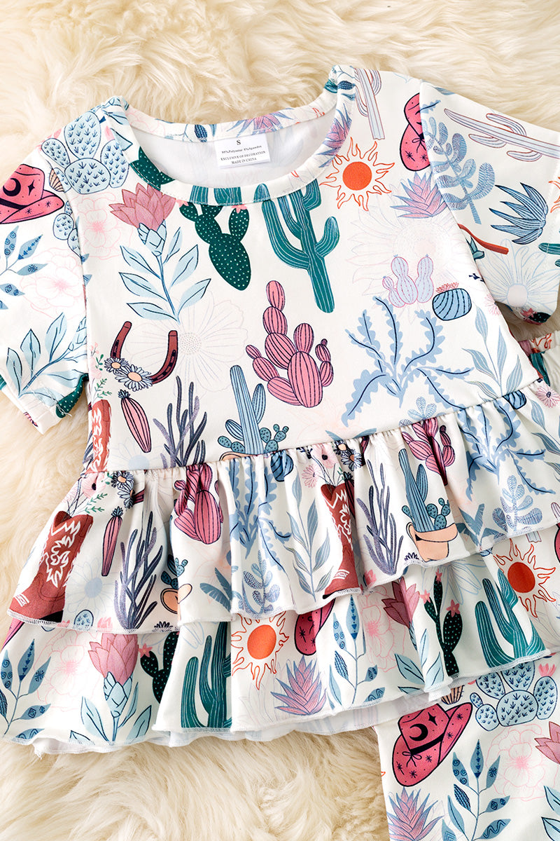 Western printed double layer tunic & cute pants. OFG51041