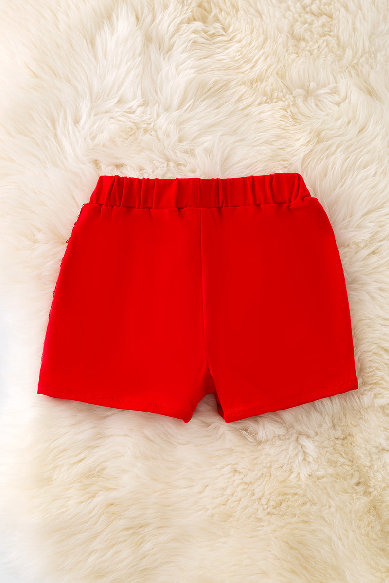 Girl front sequins shorts. Available in 3 colors.