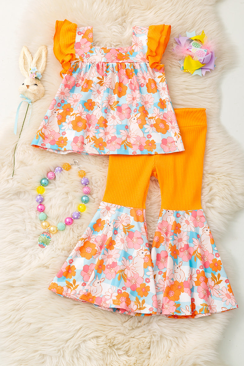 Easter bunny/ floral printed tunic and matching bell bottoms. OFG60145