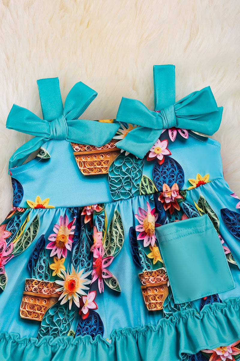 3D floral baby bloomer set.