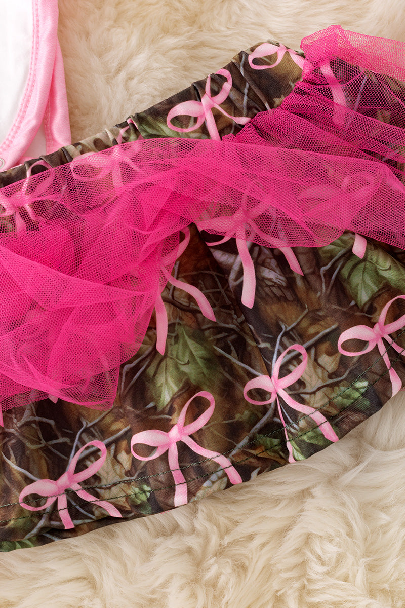 Cute bass printed onesie and skirt set. RPG53360