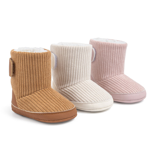 Inner sherpa ribbed baby boots. CG5406