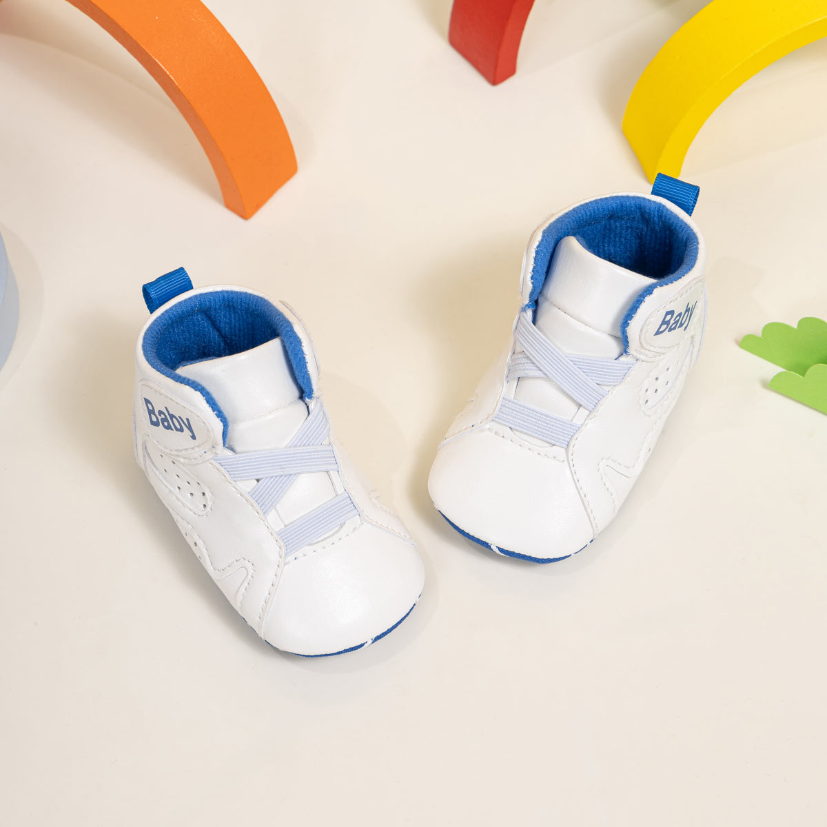 Boys baby tennis shoes, available in 3 colors. PT5139