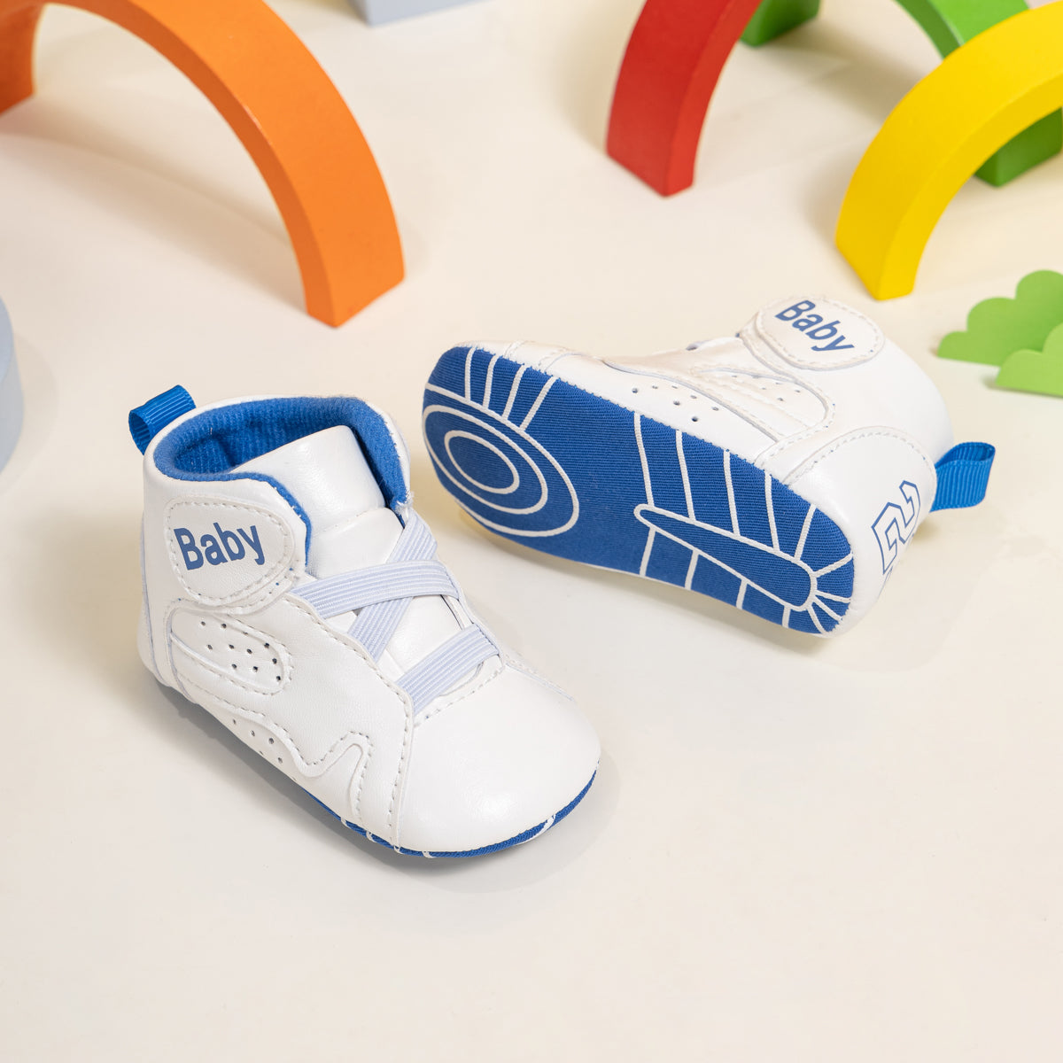 Boys baby tennis shoes, available in 3 colors. PT5139