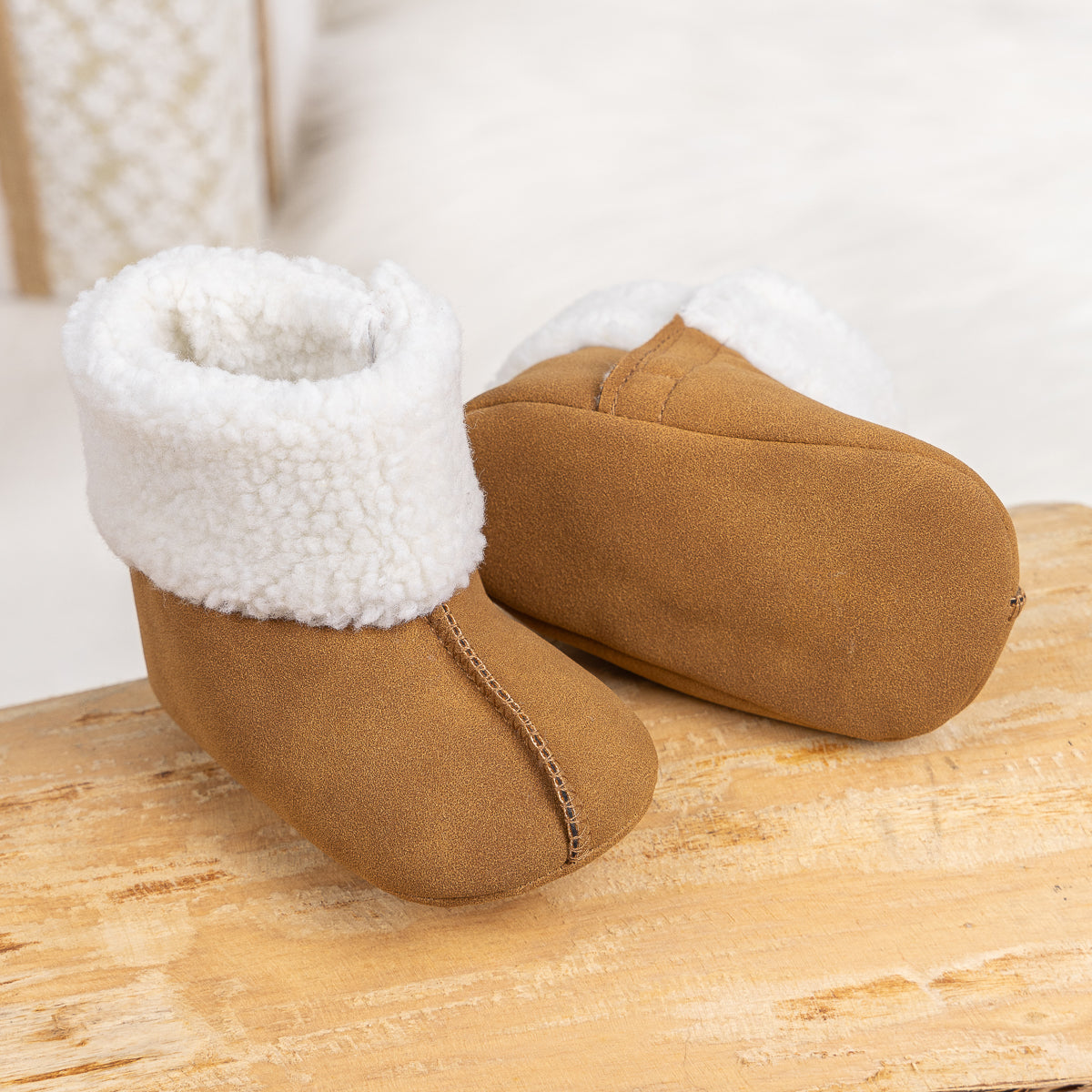 Khaki faux suede with white sherpa. CG5405