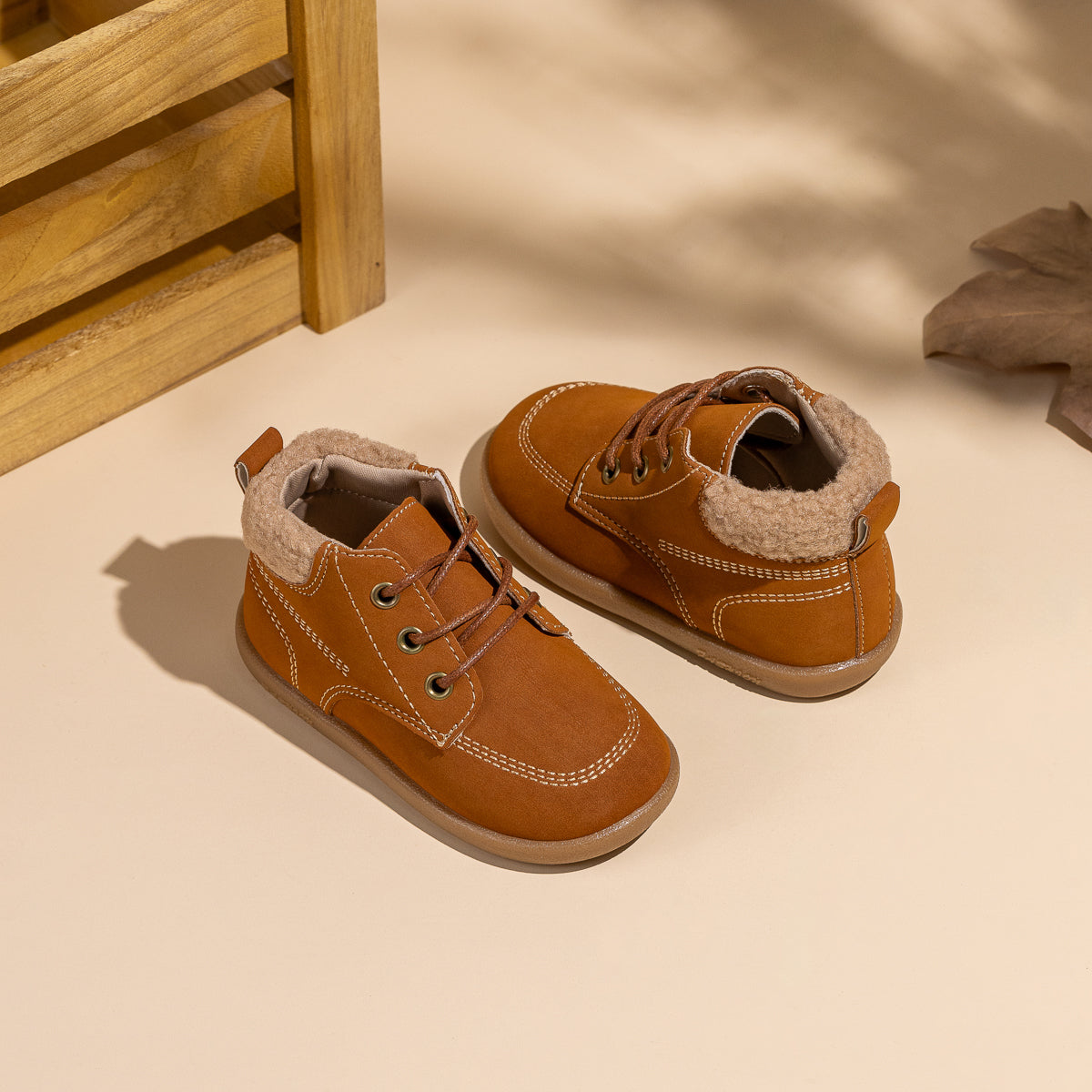 Faux suede cute unisex boots. CG5160