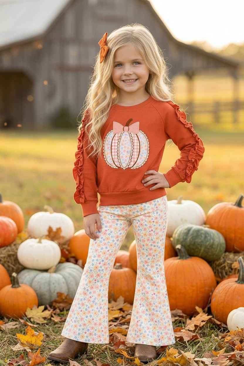 Orange baby romper w/ floral applique pumpkin & snaps. RPG62709