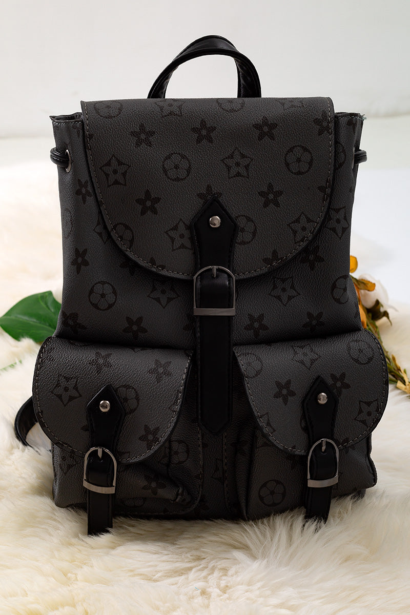 11-inch height pleather backpacks. Available in 4 colors.-