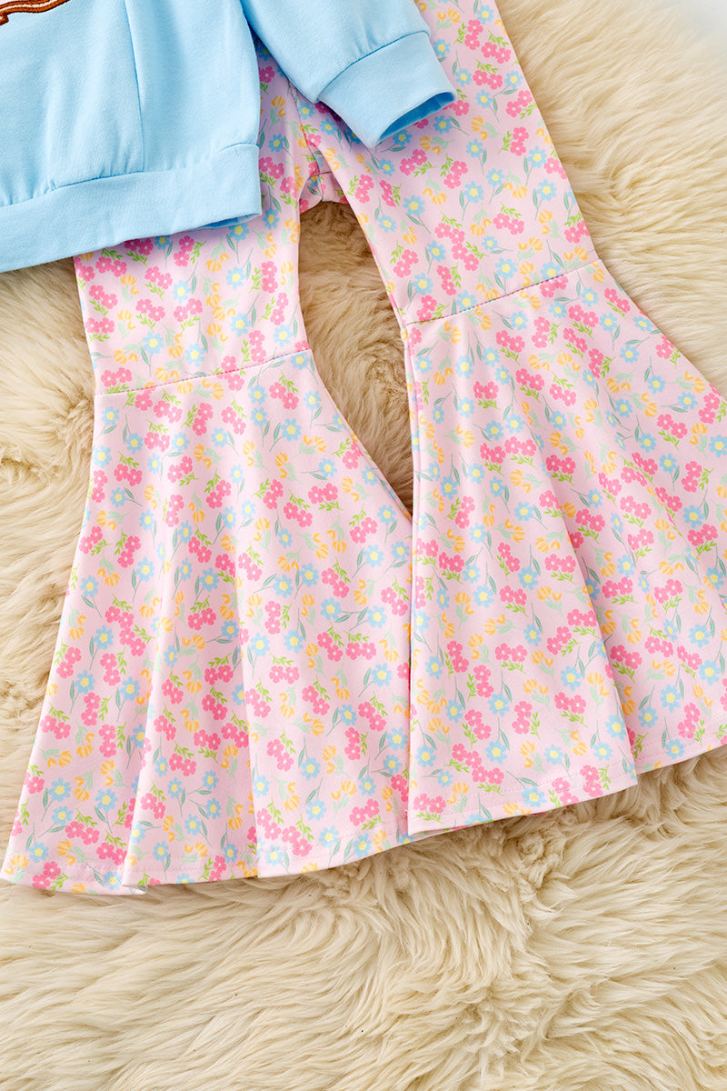 Lt. Blue Sweatshirt with boots applique and floral bell bottoms. OFG61398 MOn