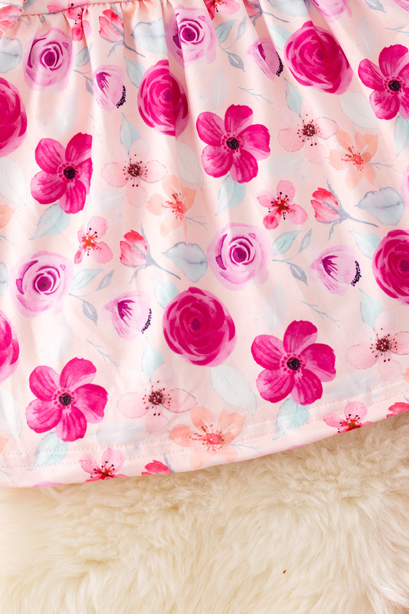 Fuchsia flower printed tunic & ribbed bell bottoms. OFG50911