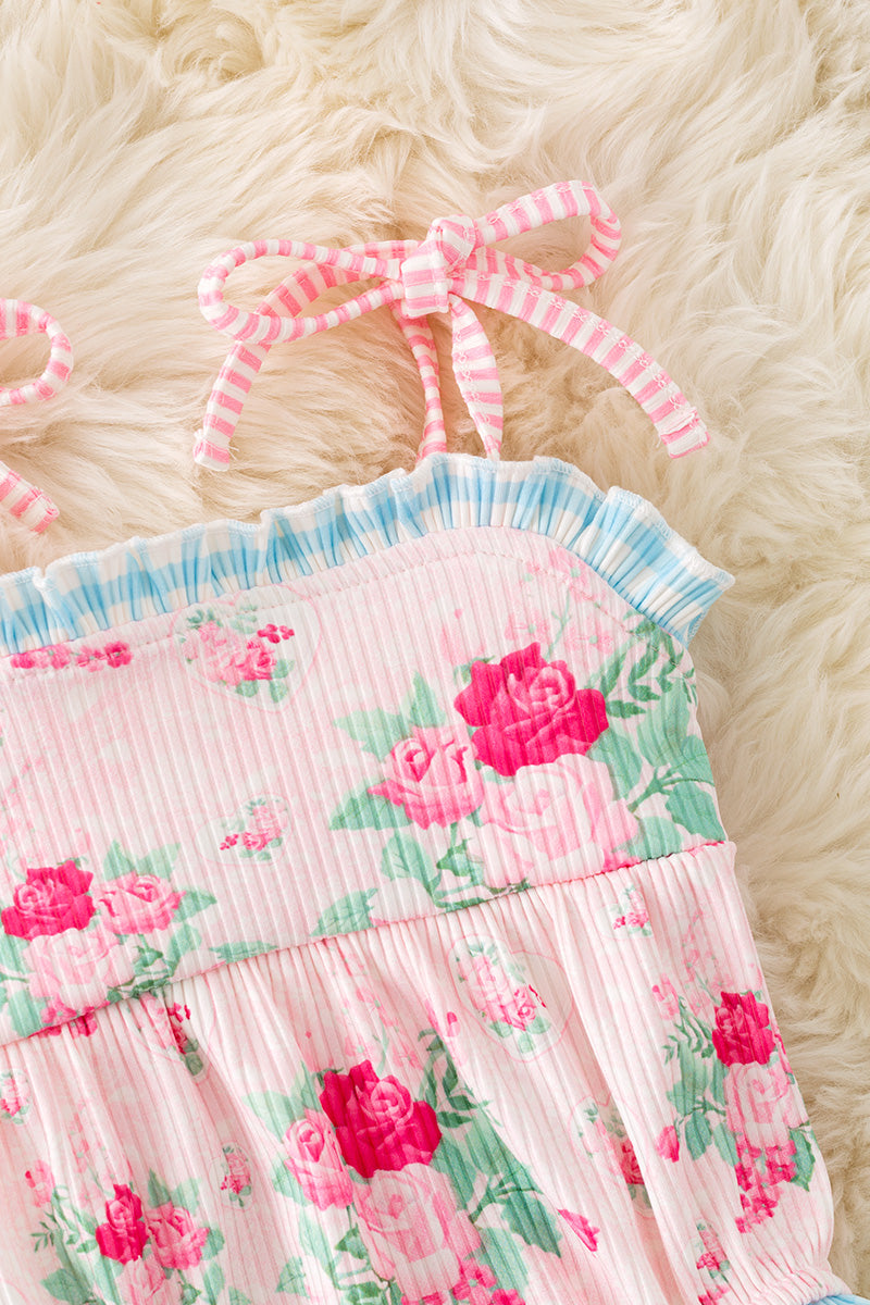 LT.Pink rose and heart printed baby romper w/gingham trim. RPG50748