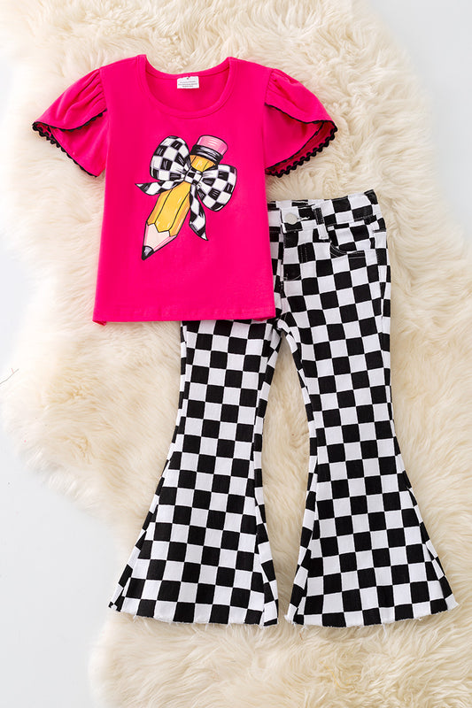 Fuchsia checkered bow on pencil printed top and checkered denim pants. OFG50711