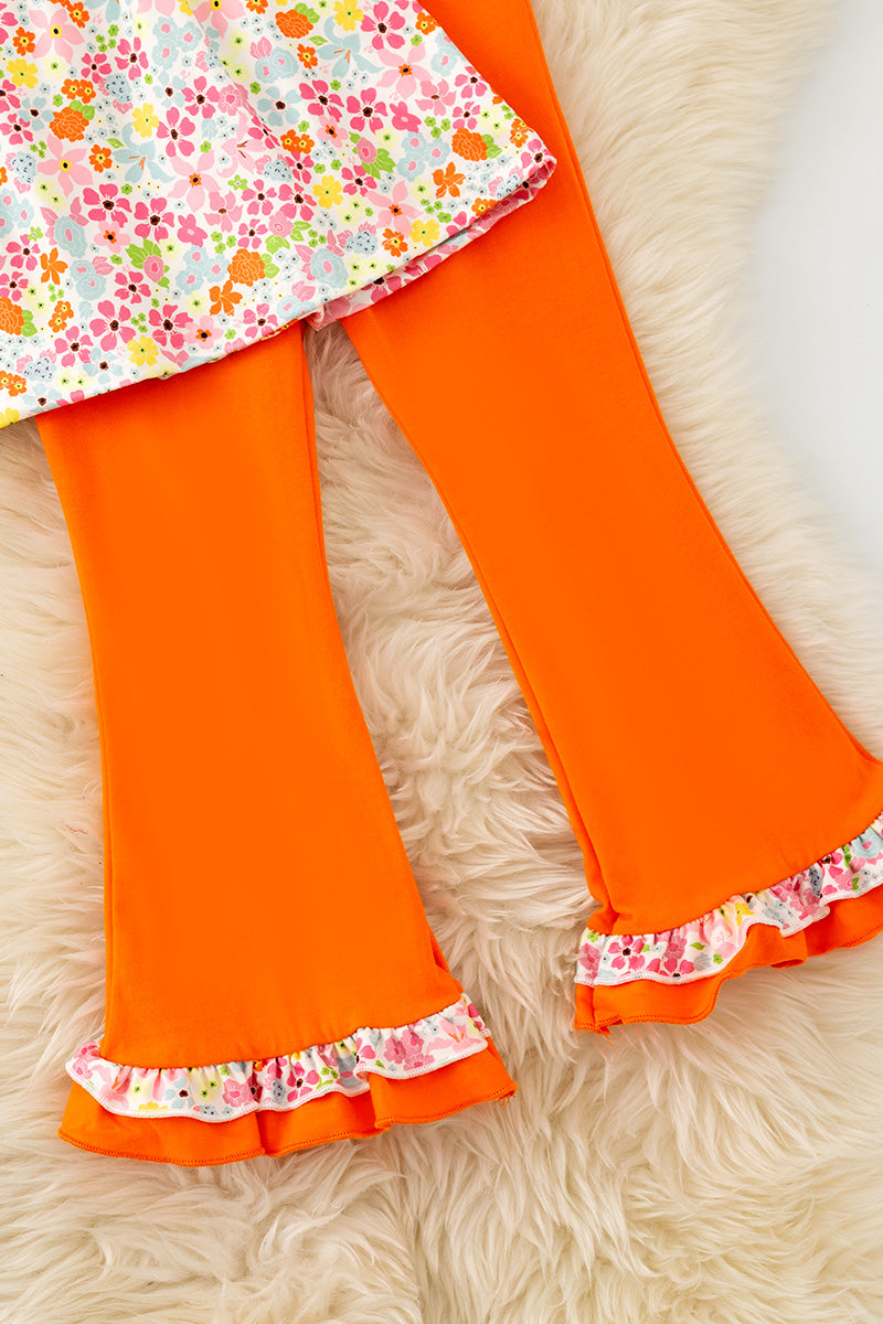 Smock & Embroidered pumpkin floral tunic & orange pants. OFG61733