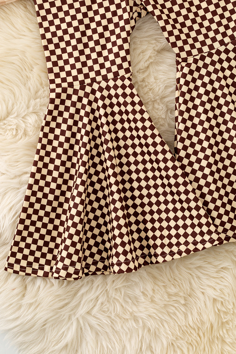 It's fall y'all cheetah printed sweatshirt and checkered bell bottoms. OFG61493 -A-