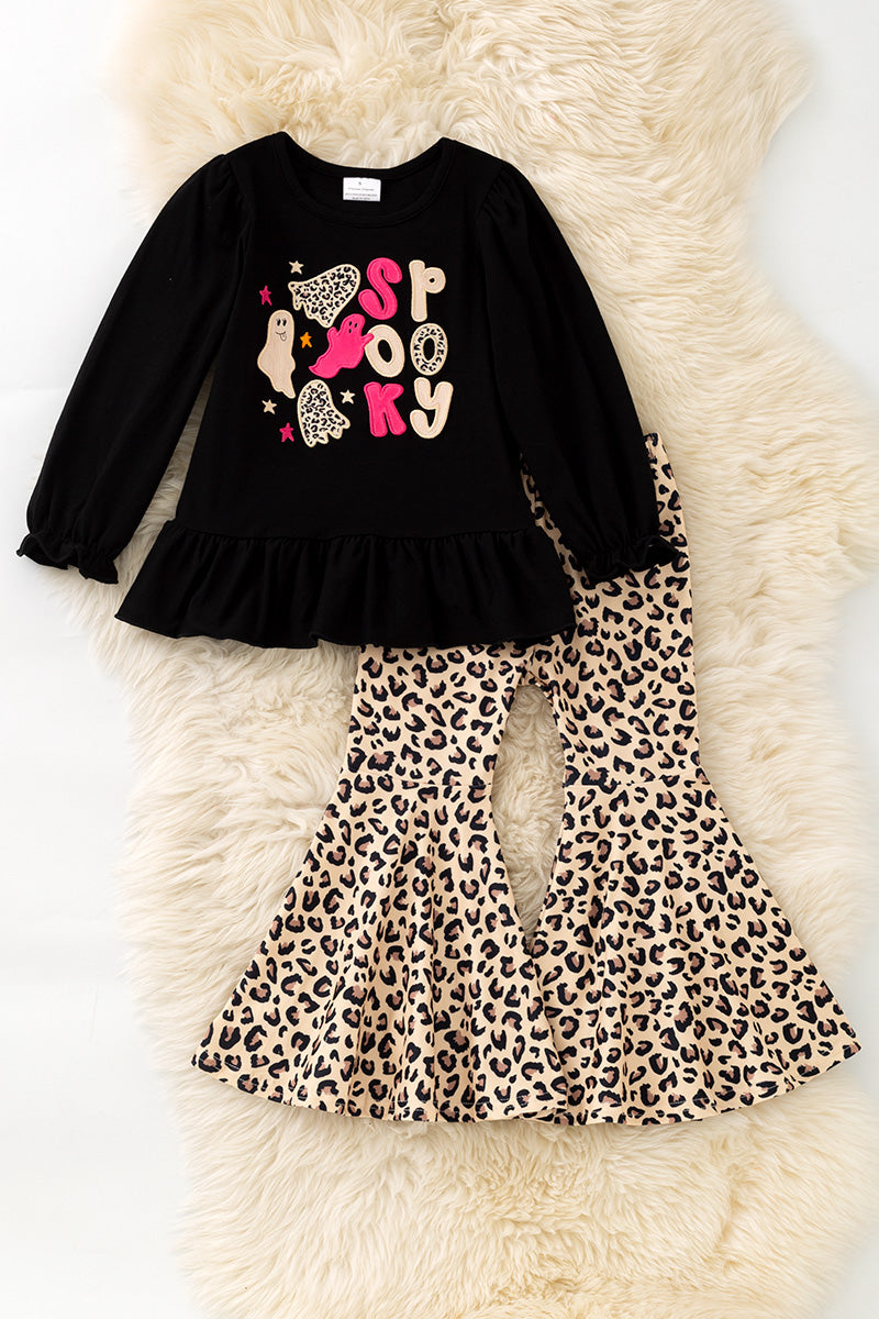 "Spooky" Black applique long sleeve shirt and cheetah printed bell bottoms. OFG61729 -S-