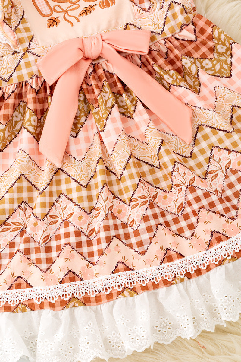 Fall applique gingham printed dress. DRG62622 M-