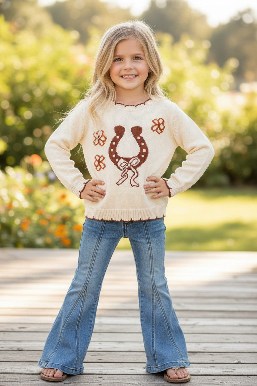 Horse shoe on cream knot pullover sweater w/moon stitch. TPG60491 -S-