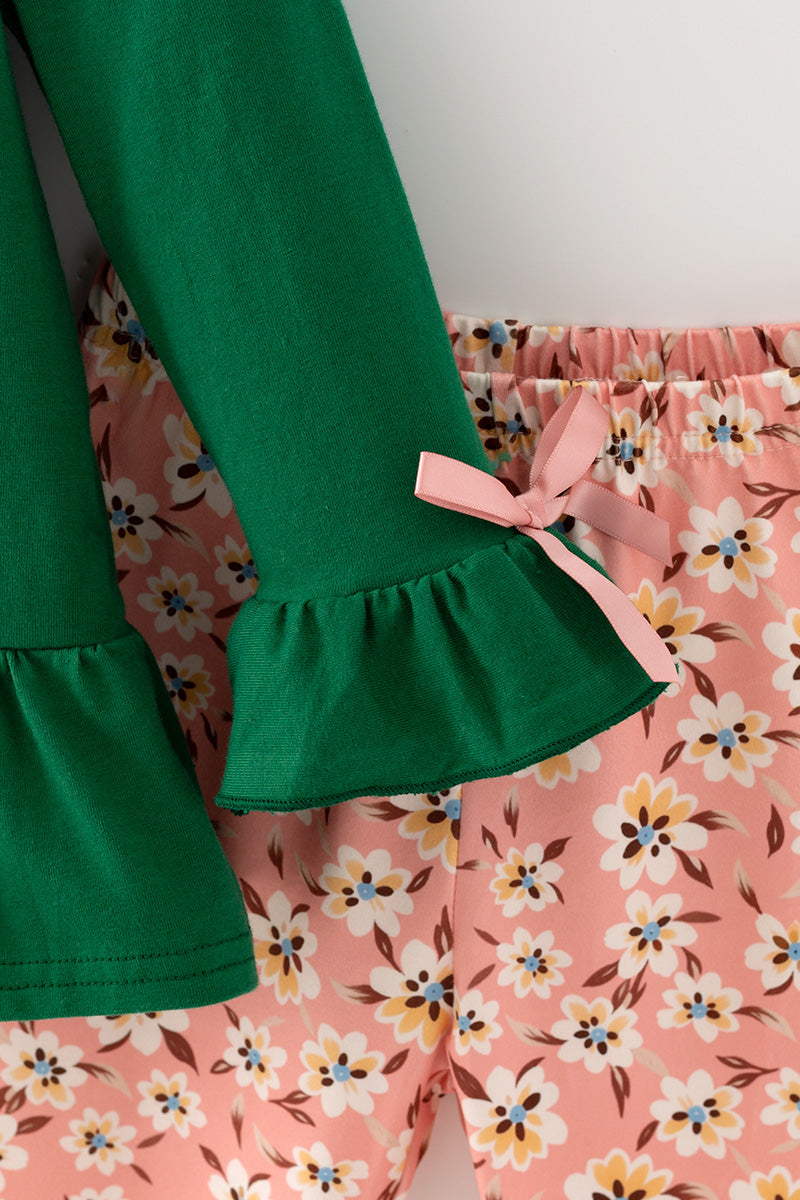Dark green ruffle sleeve top and floral leggings. OFG61951 S-