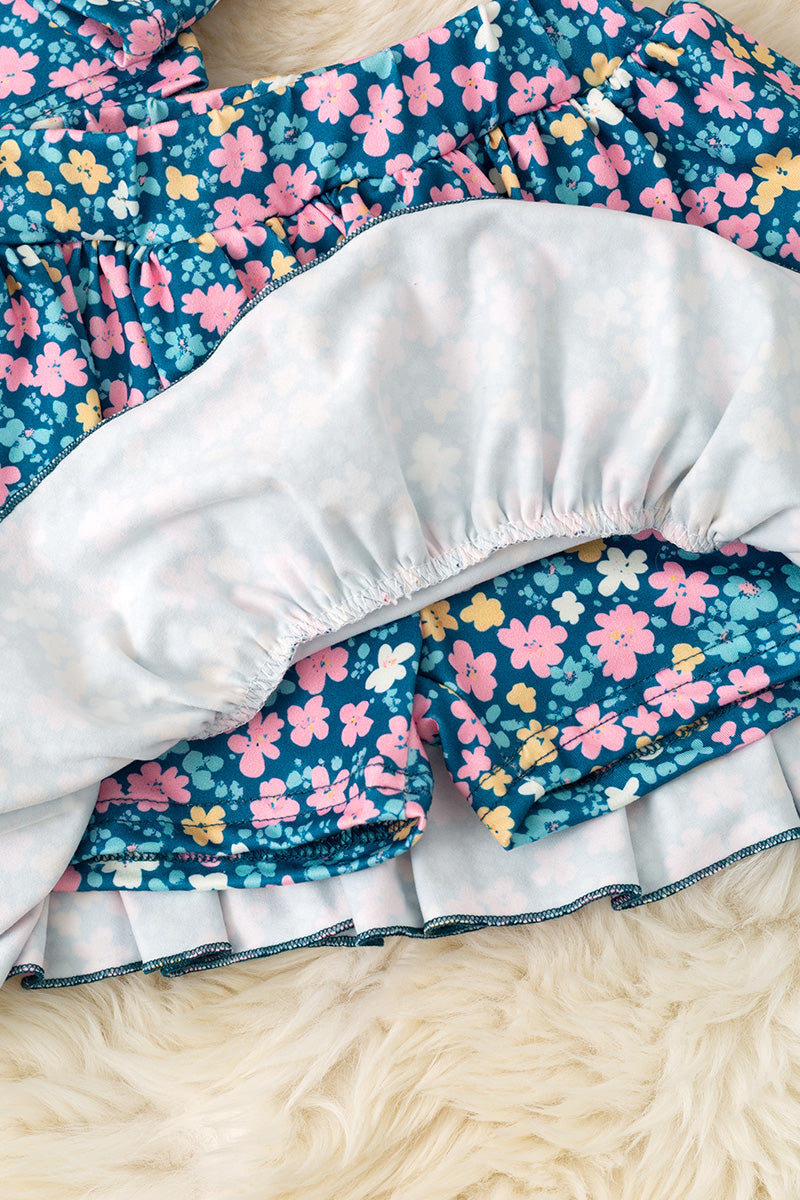 Floral printed long sleeve crop top & ruffle layered skort.