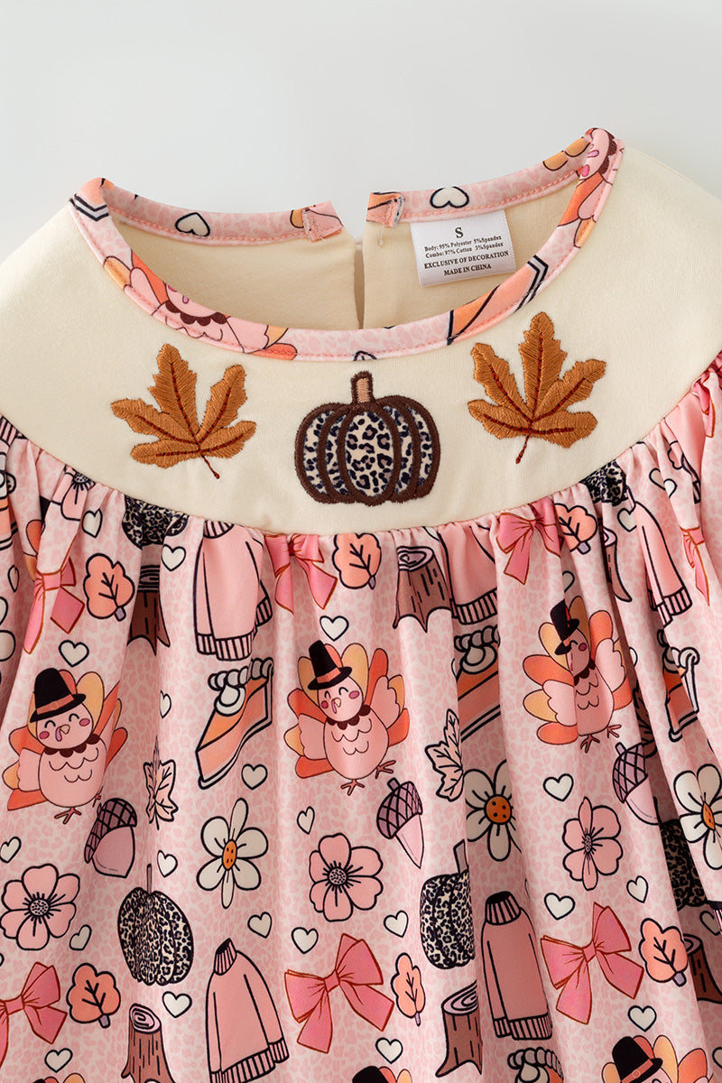 Thanksgiving, turkey printed tunic and pants. OFG61879