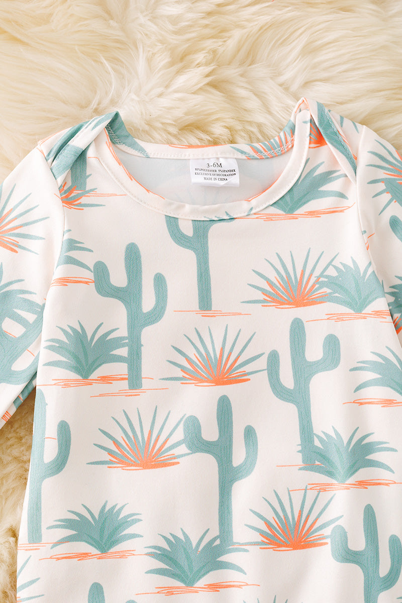 Catus printed western baby bodysuit w/snapps. (WESTERN)  RPG52262