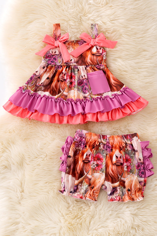 Highland cow printed top with matching bubble bloomers. RPG53361