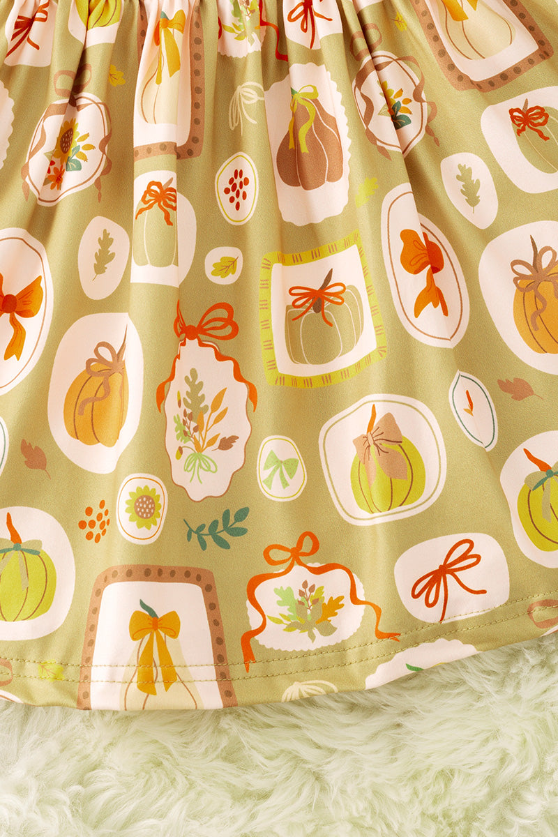 Multi printed pumpkin dress with vest. OFG51759