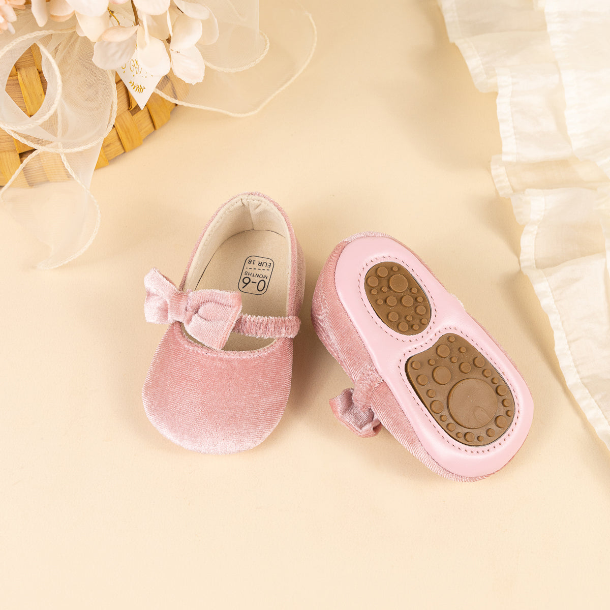 Pink side bow Cute Velvety baby shoes. CG5358