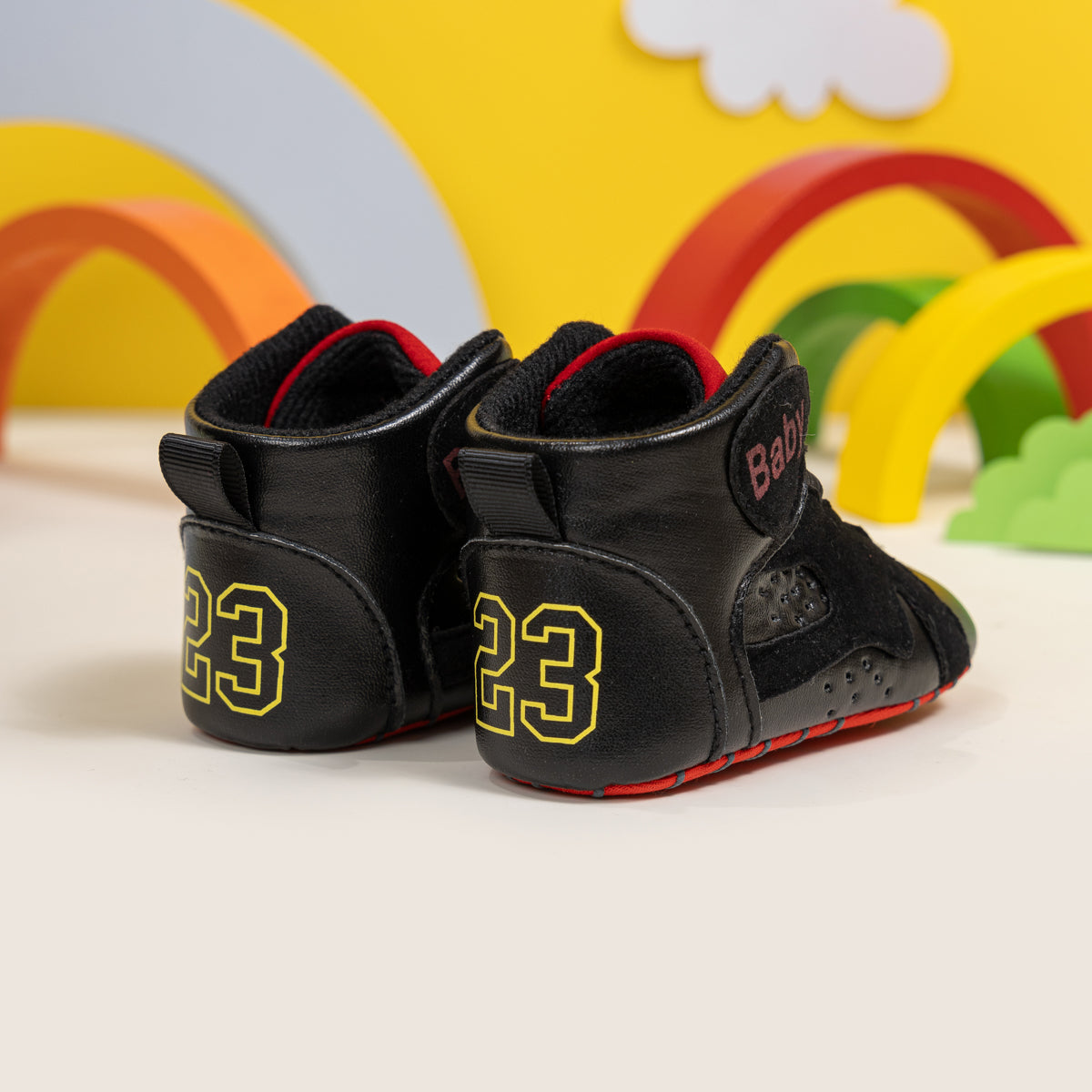 Boys baby tennis shoes, available in 3 colors. PT5139