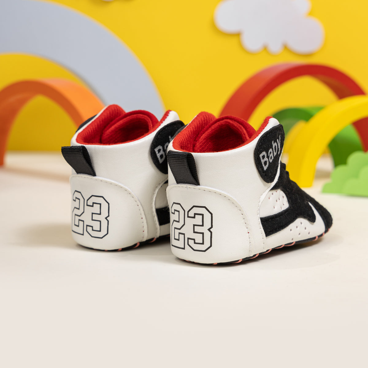 Boys baby tennis shoes, available in 3 colors. PT5139