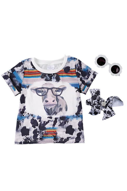 Cow w/ glasses printed tee shirt