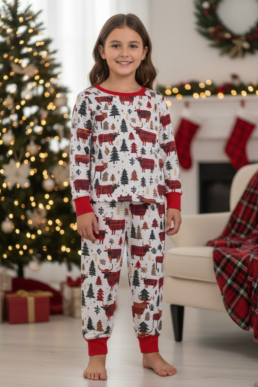 Plaid bull printed pajama set.