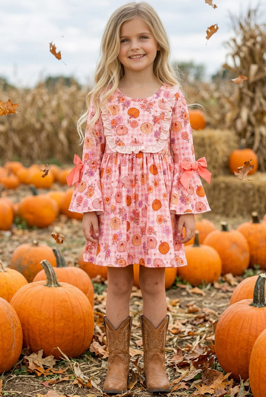 Pumpkin printed on pink dress w/ bell sleeves. DRG62728 -M-