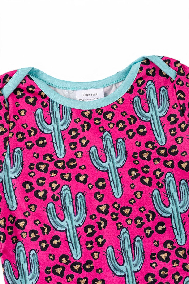 Cactus printed on fuchsia with ruffle sleeve