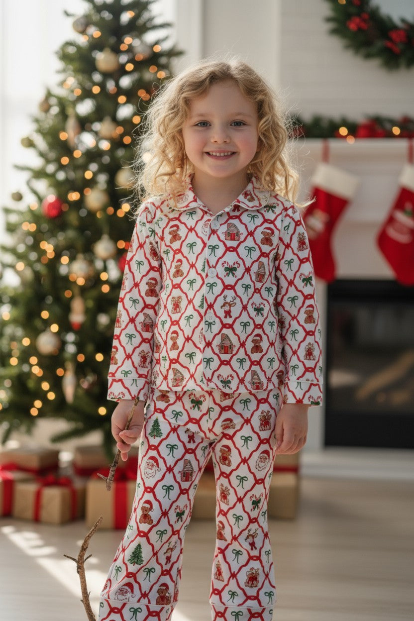 Santa & teddy bear coquette printed pajamas.