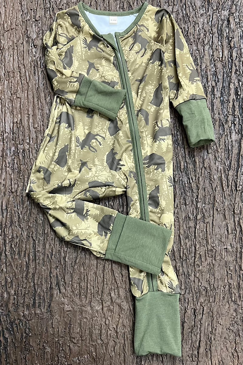 MOSS GREEN W/ WILD ANIMAL PRINTED BABY ROMPER. FOLD OVER HANDS & FOOTIE. LR0505-7-A