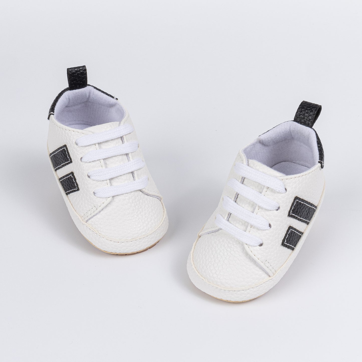Unisex pleather baby tennis, super cute. PT5107