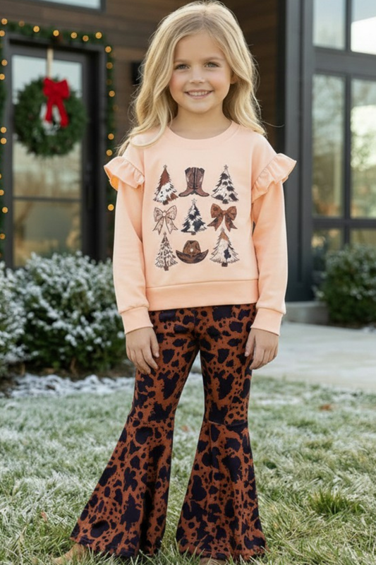 Cow printed Christmas tree printed sweatshirt & cow printed bell bottoms. OFG61139 -M-
