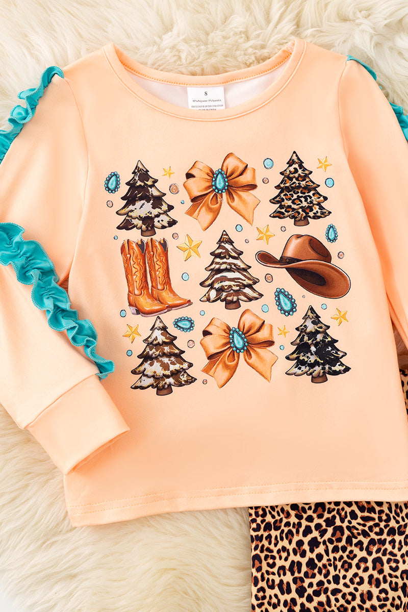 Western Christmas printed top with ruffle trim on sleeves and leopard leggings. OFG61534 AMY