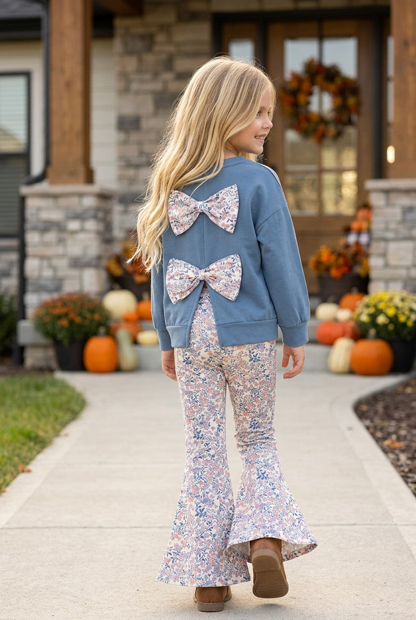 Cutest pumpkin in the patch. Blue top and floral bottoms. OFG62304 AMY