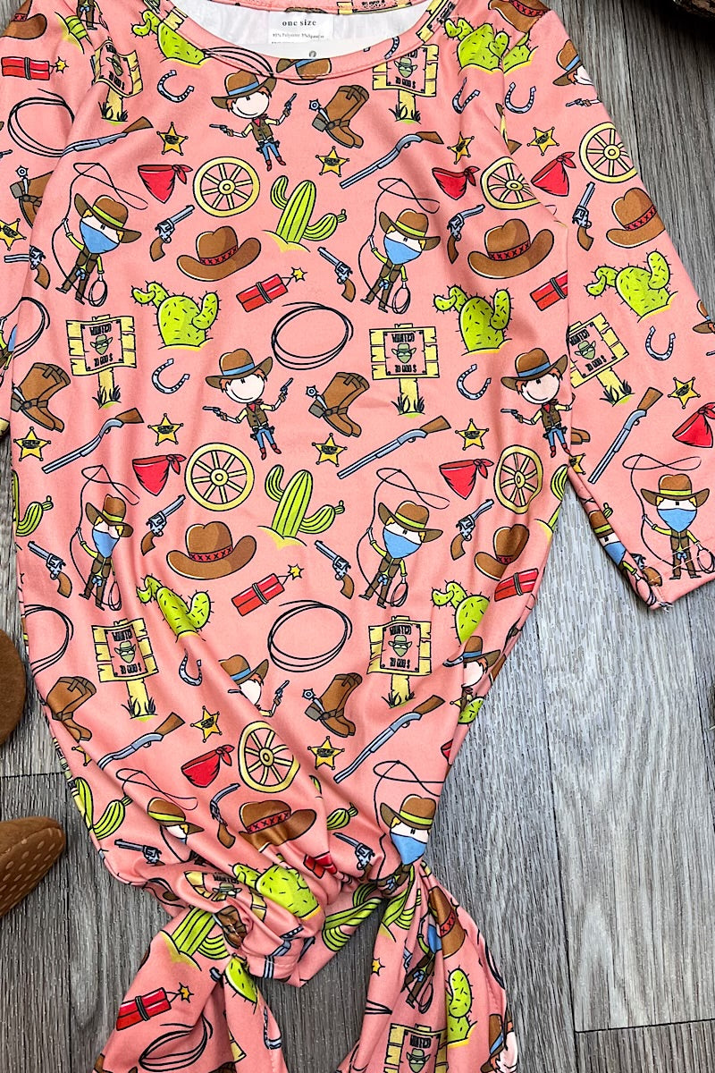 CAMEO WESTERN BABY BOY PRINTED BABY GOWN.  PJB651522027-ONE SIZE