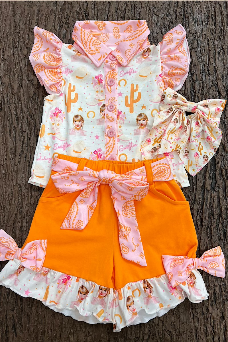 Tayl*r Sw*ft printed girls 2 piece set.