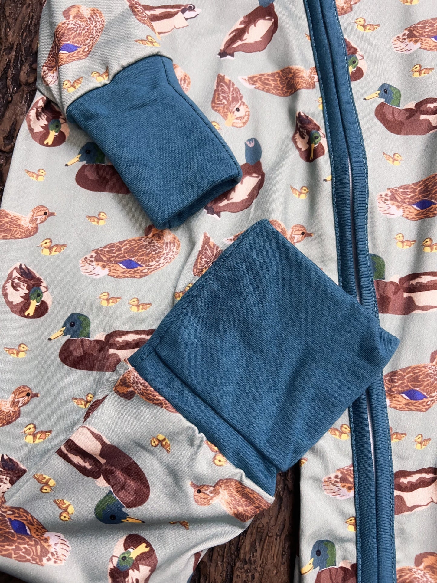 Green Mallard Duck printed baby romper w/foldable footie & hands. LR0425-7-S-