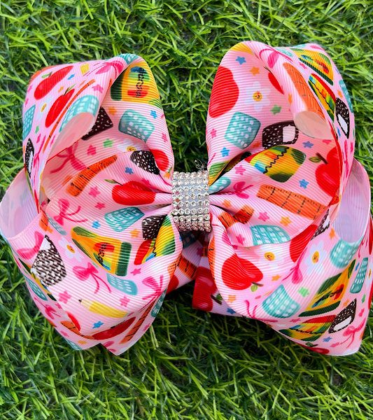 Lt. Pink, crayon, ruler, apple, pencil-back to school printed bows. BW-DSG-5140