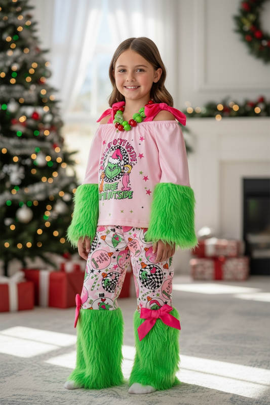 Christmas character 2 piece set on pink with green fur.