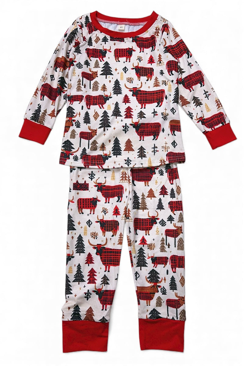 Plaid bull printed pajama set.